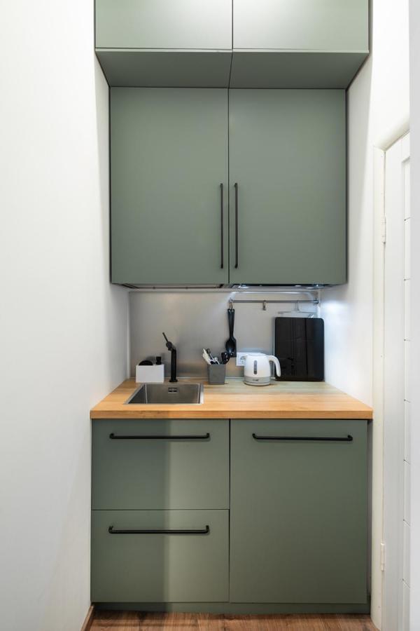 Kalnina Street Studio Apartment Рига Екстериор снимка