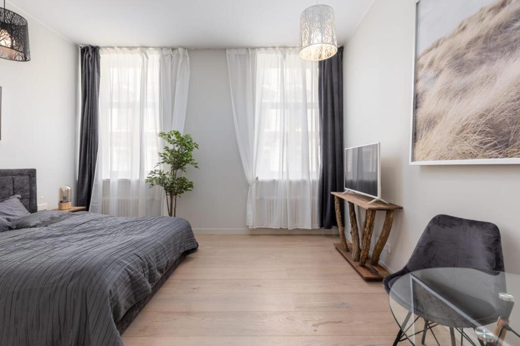 Kalnina Street Studio Apartment Рига Екстериор снимка