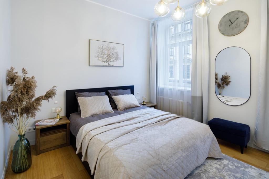 Kalnina Street Studio Apartment Рига Екстериор снимка